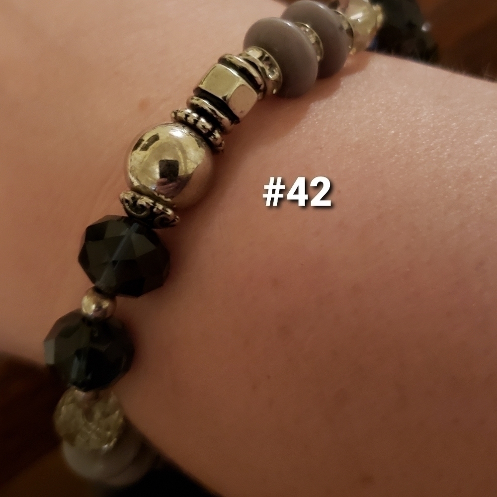 𝅺BRACELETS - Picture 6 of 10